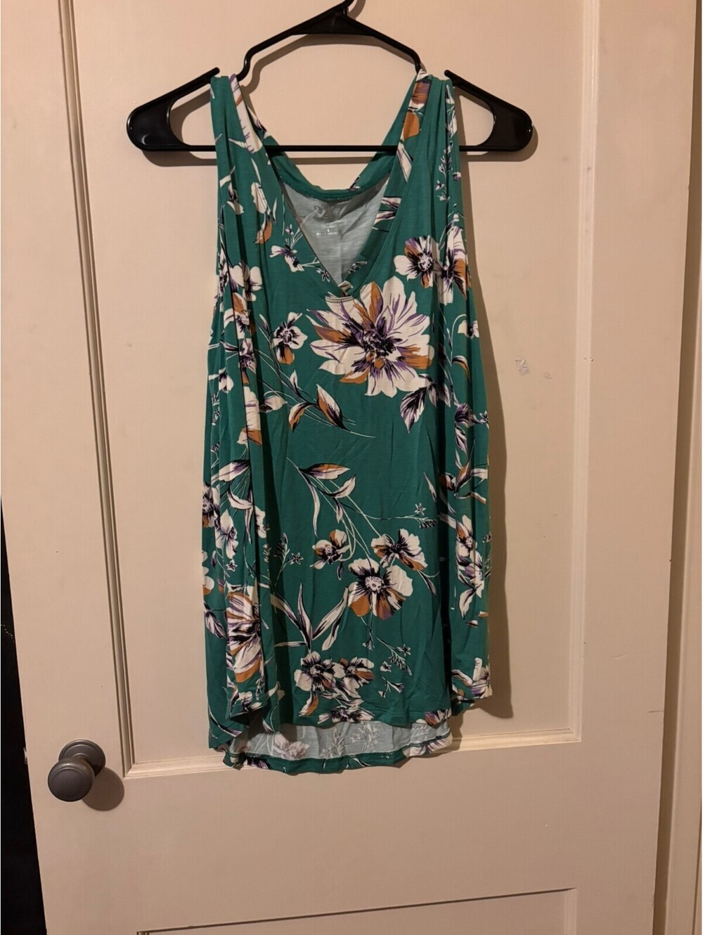 24/7 green floral tank top Large